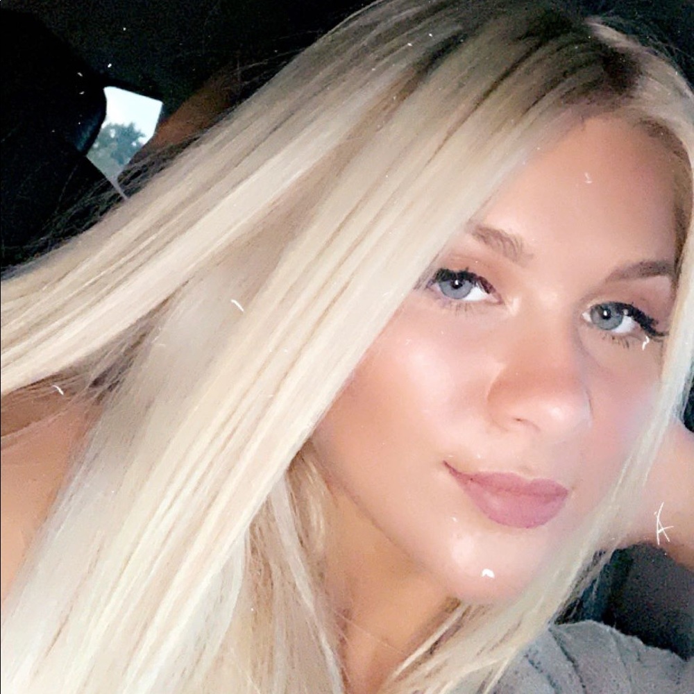 Meet your Posher, Shayla